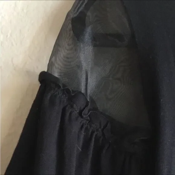 Mesh sleeve tshirt with black bow stiletto print bling chic artsy - Picture 4 of 5